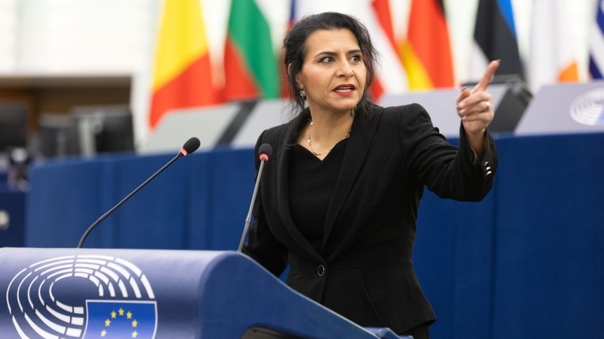legal migrants