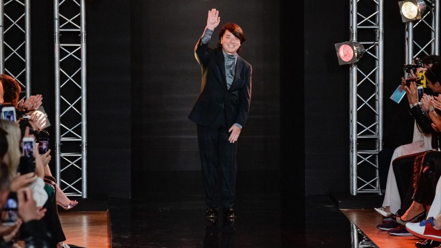 Valentin Yudashkin dropped out of Paris Fashion Week because he did not distance himself from the war