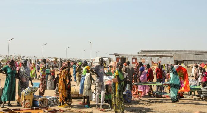 World News in Brief: Arrivals surge in South Sudan, the rise of digital media, Haiti crisis update