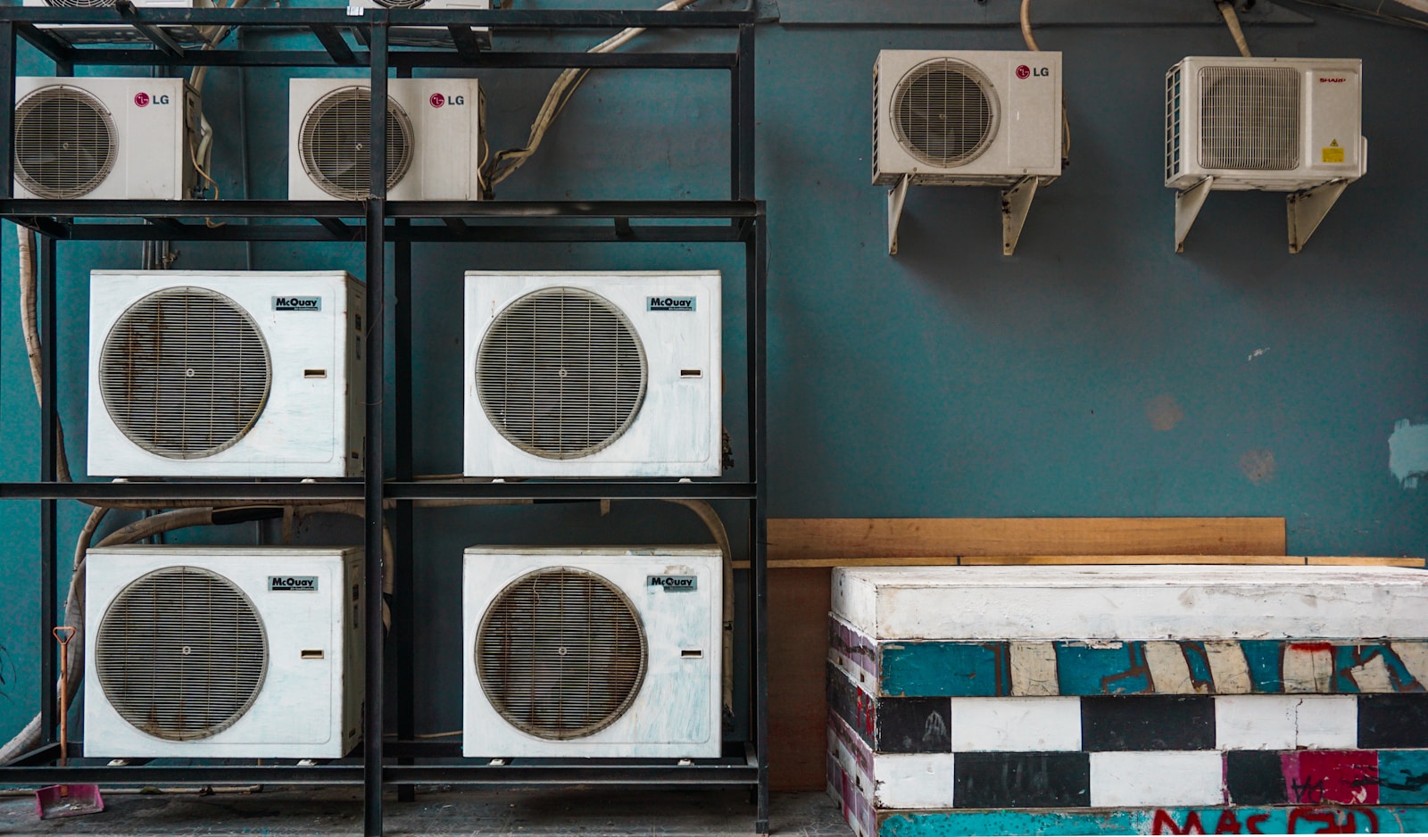 Air pollution from heating and cooling: stepping up clean energy use urgently needed