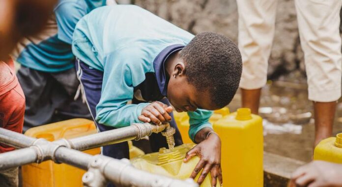 DR Congo: Clean water ‘a lifeline’ for around 364,000 children a day in Goma