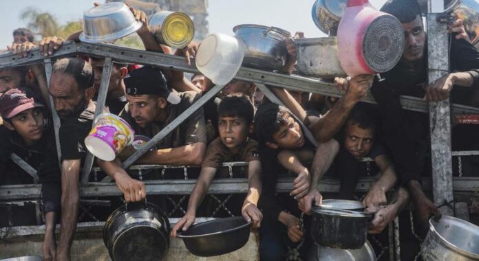 Gaza: Aid insufficient to avert ‘widespread starvation’ as Israeli military ramp-up forces more people to flee