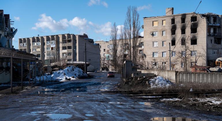 World News in Brief: More deaths in Ukraine, lengthy detentions in Egypt, AI governance, US postal tariffs