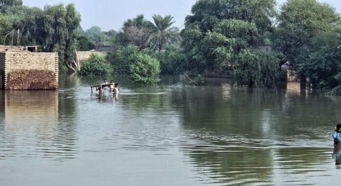 Pakistan floods leave villages cut off as monsoon devastation continues