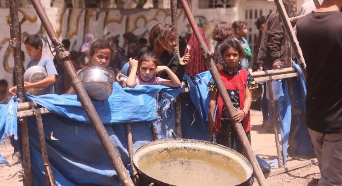 Gaza: Ceasefire urgently needed as civilians left with ‘no safe place’ to go