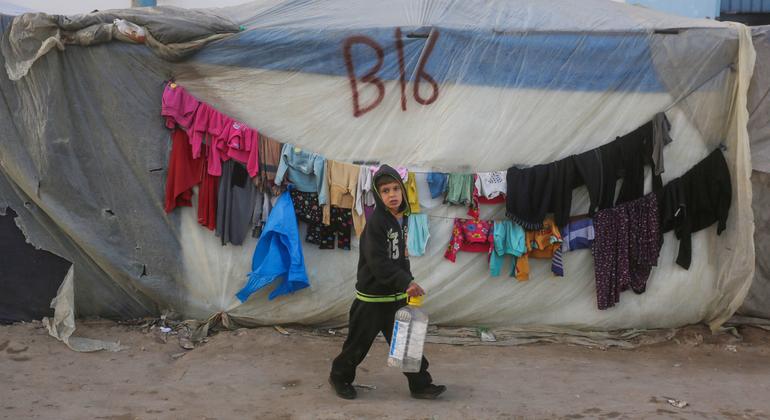 Gaza: Food access improves in the south but food convoys fail to reach north directly