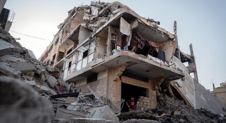 Gaza: Displaced Palestinians dealing with the ‘death of dignity’, warns UNICEF