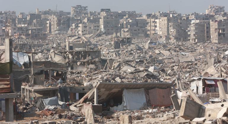 Gaza: Two children killed every day during fragile ceasefire, says UNICEF