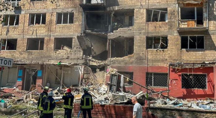 Weekend attacks in Ukraine bring more casualties, damage infrastructure