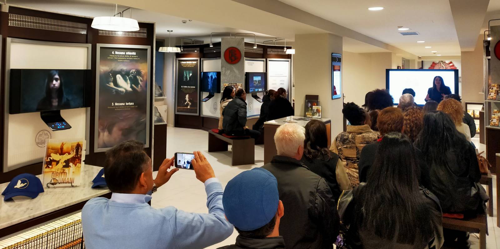 Milan Human Rights Event Brings Community Leaders Together Around the Universal Declaration
