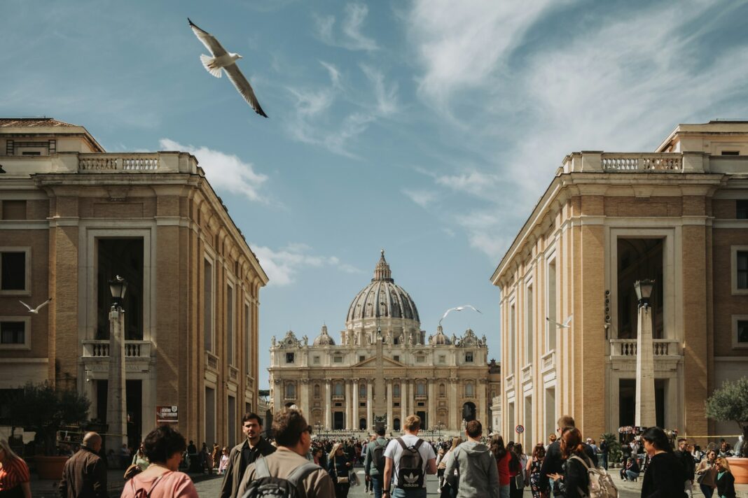 Vatican New Year 2026: Te Deum, Mass and a Peace Plea