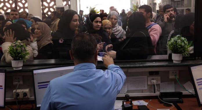 image770x420cropped.jpg Syria: Hundreds of thousands flee Lebanon, vital food aid blocked