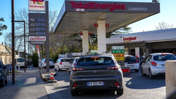 Fuel-prices-aid-for-heavy-riders-will-be-put-in.jpg
