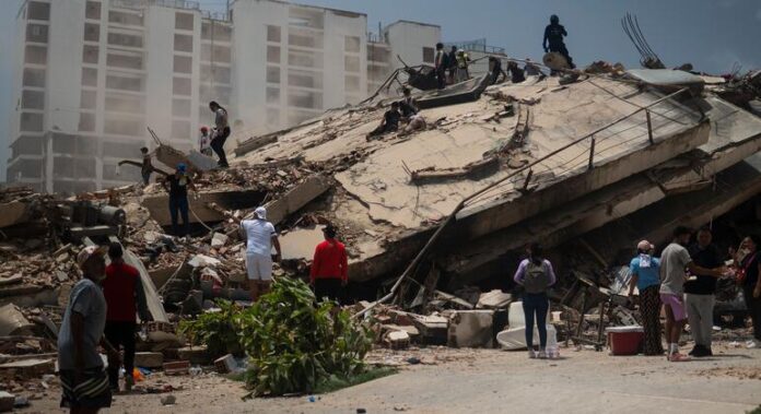 Venezuela quake: Key services crippled and health workers missing Venezuela quake: Key services crippled and health workers missing