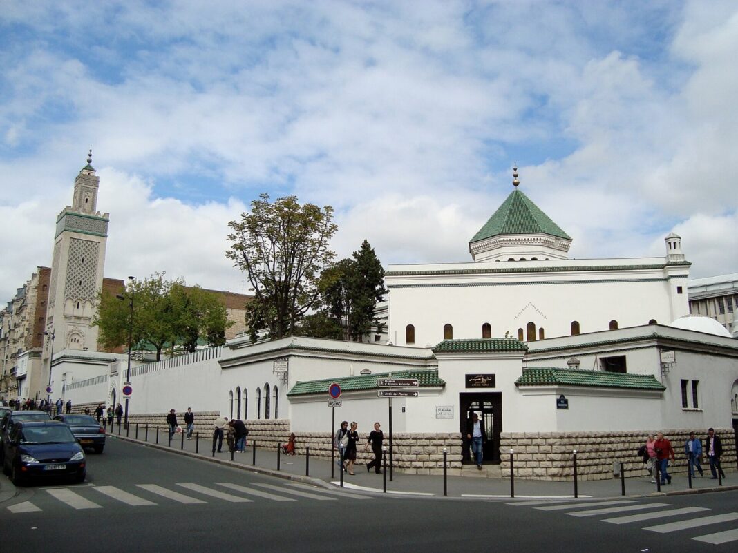 France redraws the rules for religious associations under new Republic principles law