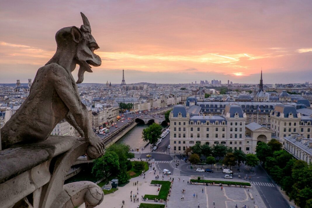 France’s 2027 Rivals Split Over Europe