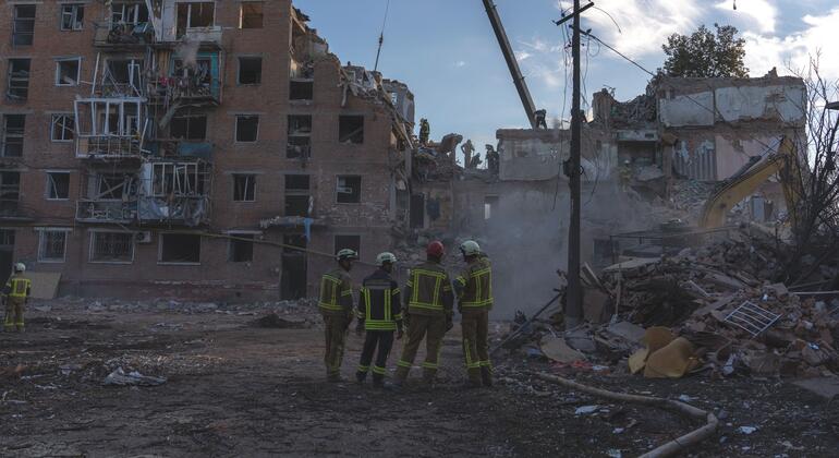 Ukraine: UN condemns latest attacks and calls for civilian protection